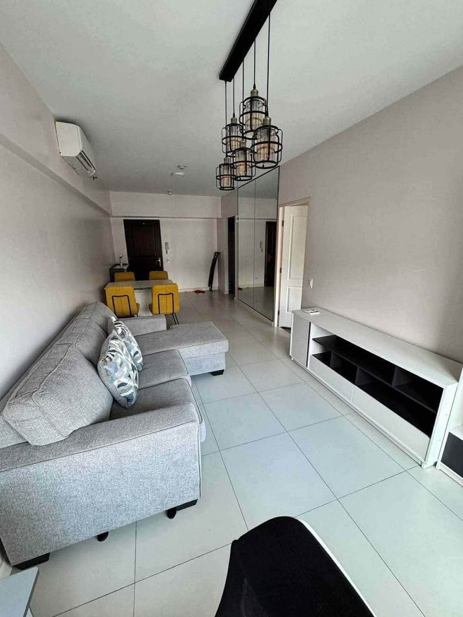Two Serendra - photo 1