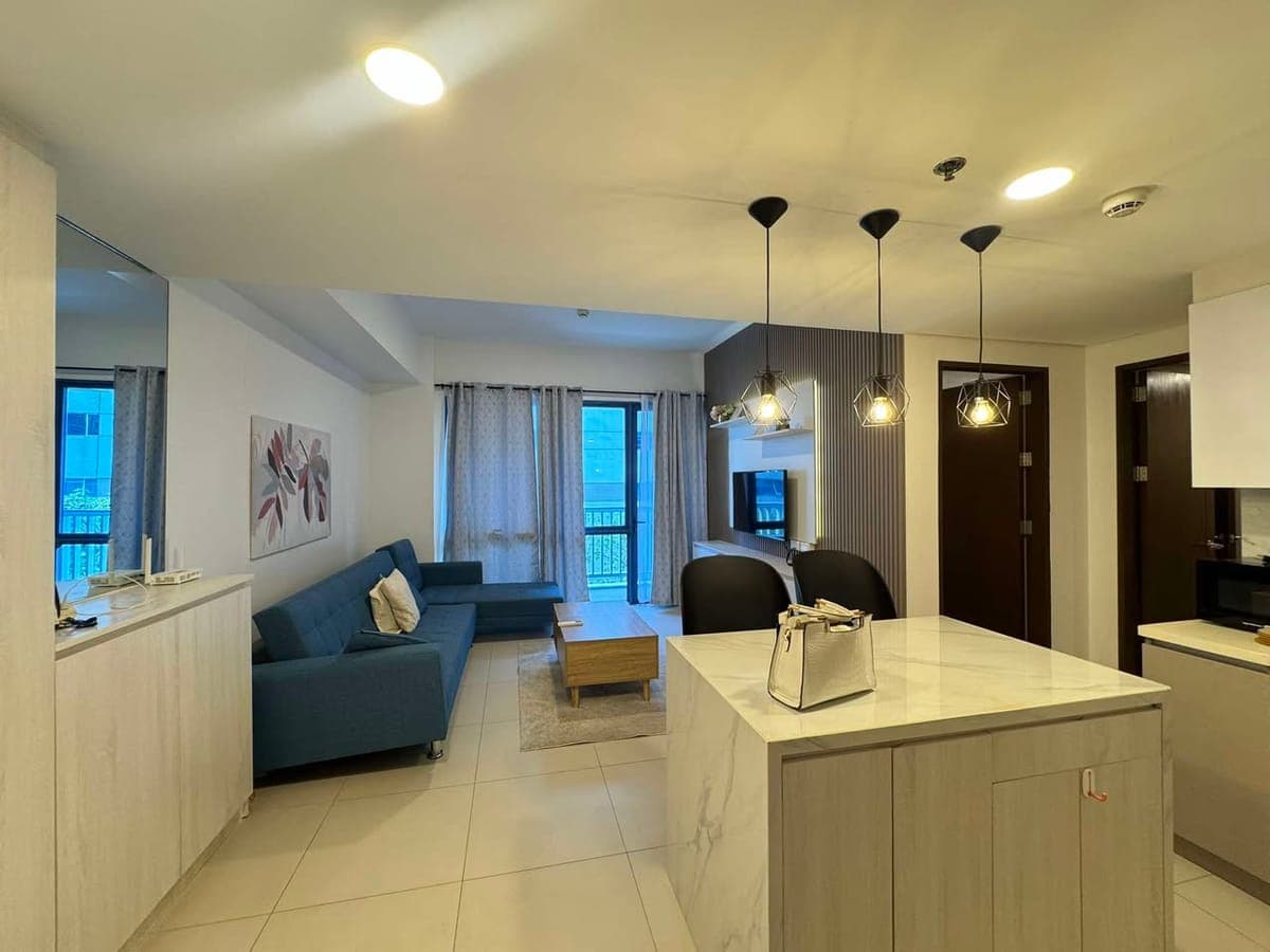 Modern 1BR for RENT in 38 Park Avenue with Balcony, IT Park, Cebu City - photo 1
