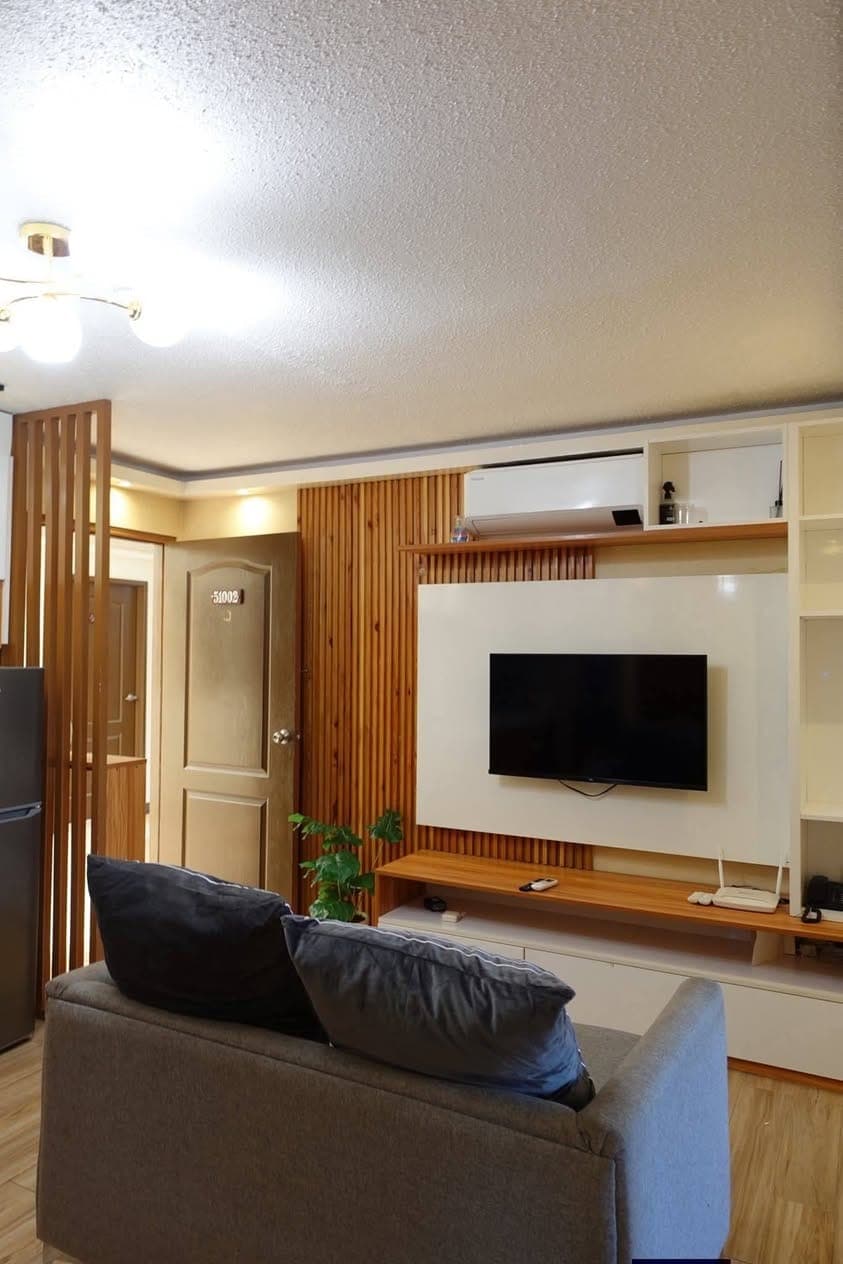 🏢 FOR LEASE | 2BR Fully Furnished Condo - photo 1