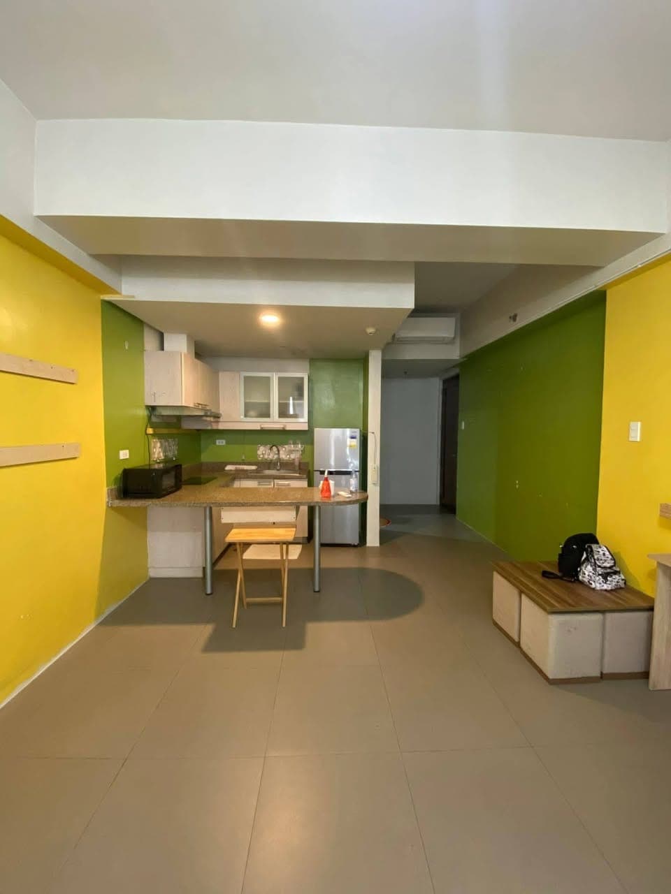 📣FOR RENT! PRIME LOCATION! - photo 4