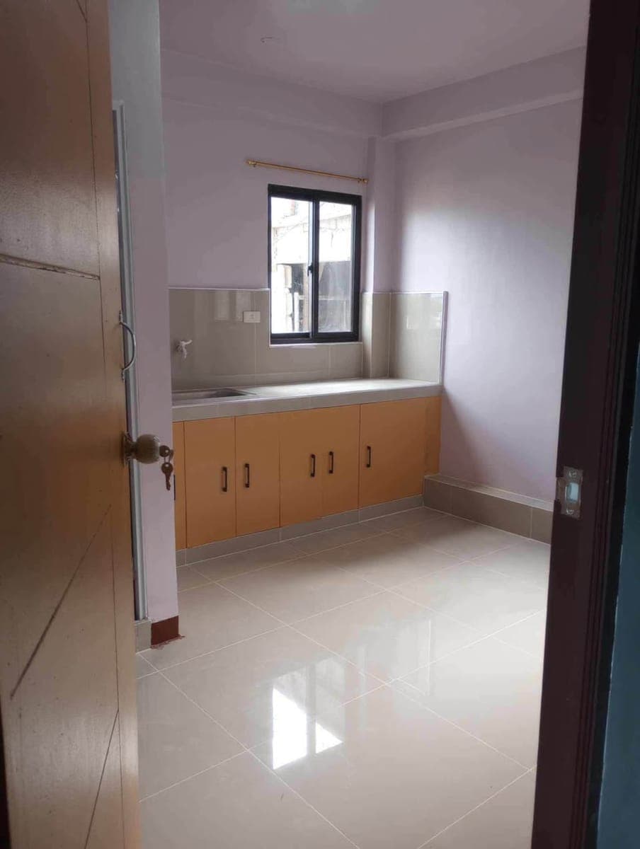 Apartment for Rent - photo 1