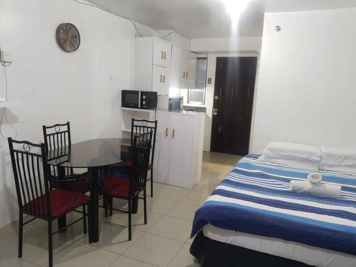 For Rent Studio Unit in Deca Tisa - photo 4