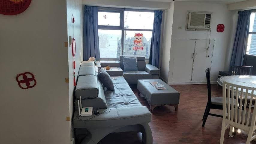 • FOR RENT! Available Now in Ermita Manila! - photo 1