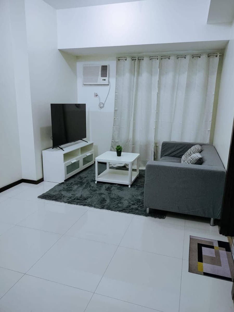 For Rent - photo 1