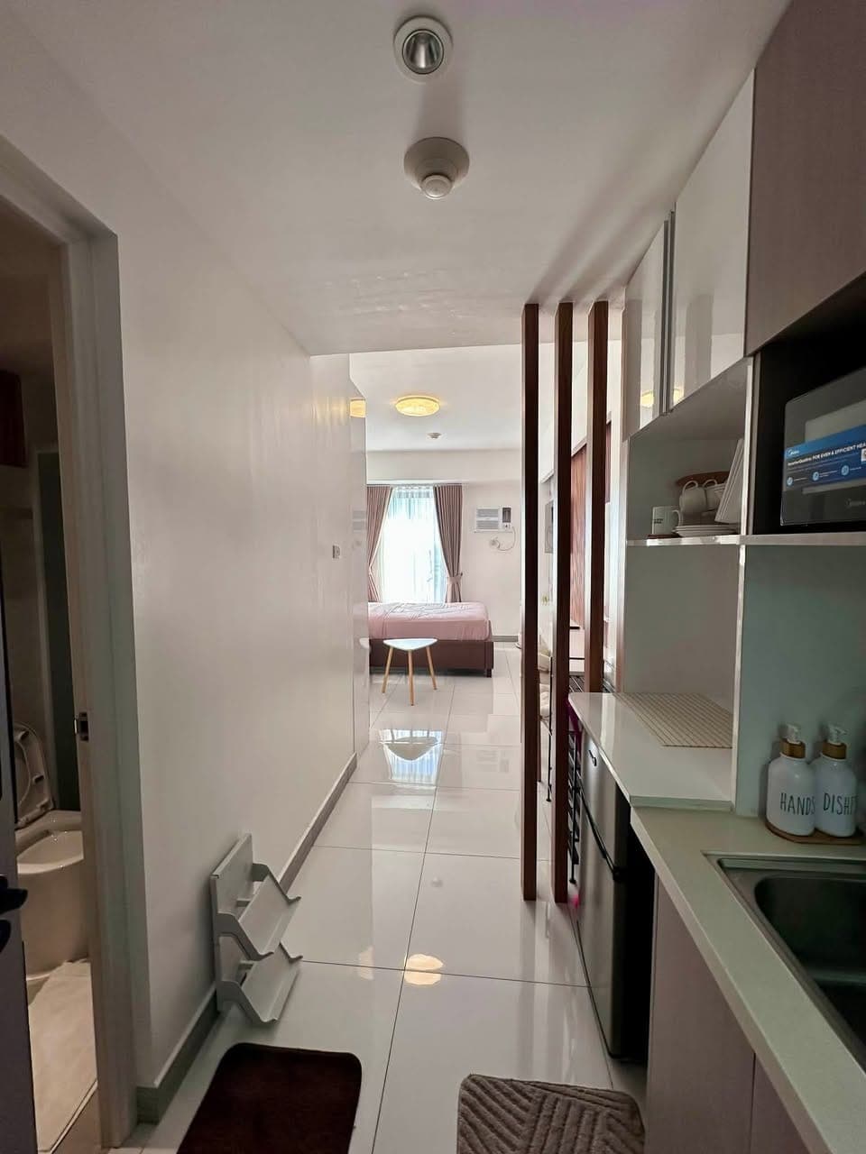✨ FOR RENT: Modern & Cozy Studio with Balcony! ✨ - photo 4