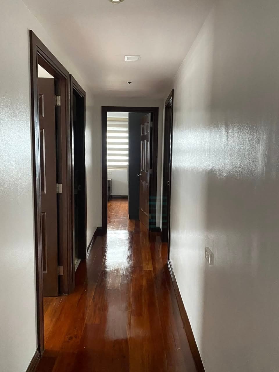 3BR Avalon Condo with Maid’s Quarters and parking for rent - photo 5