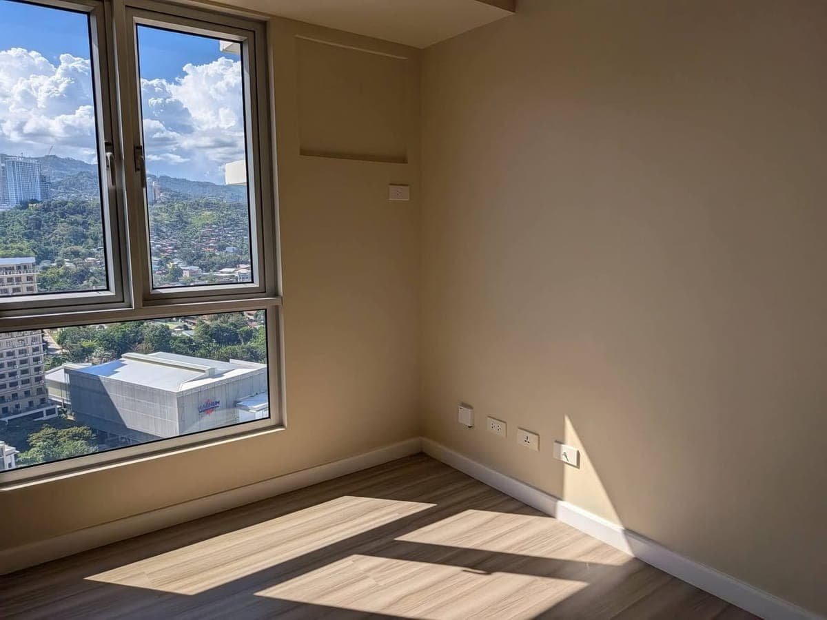 FOR RENT: Avida Riala Tower 5 - photo 3