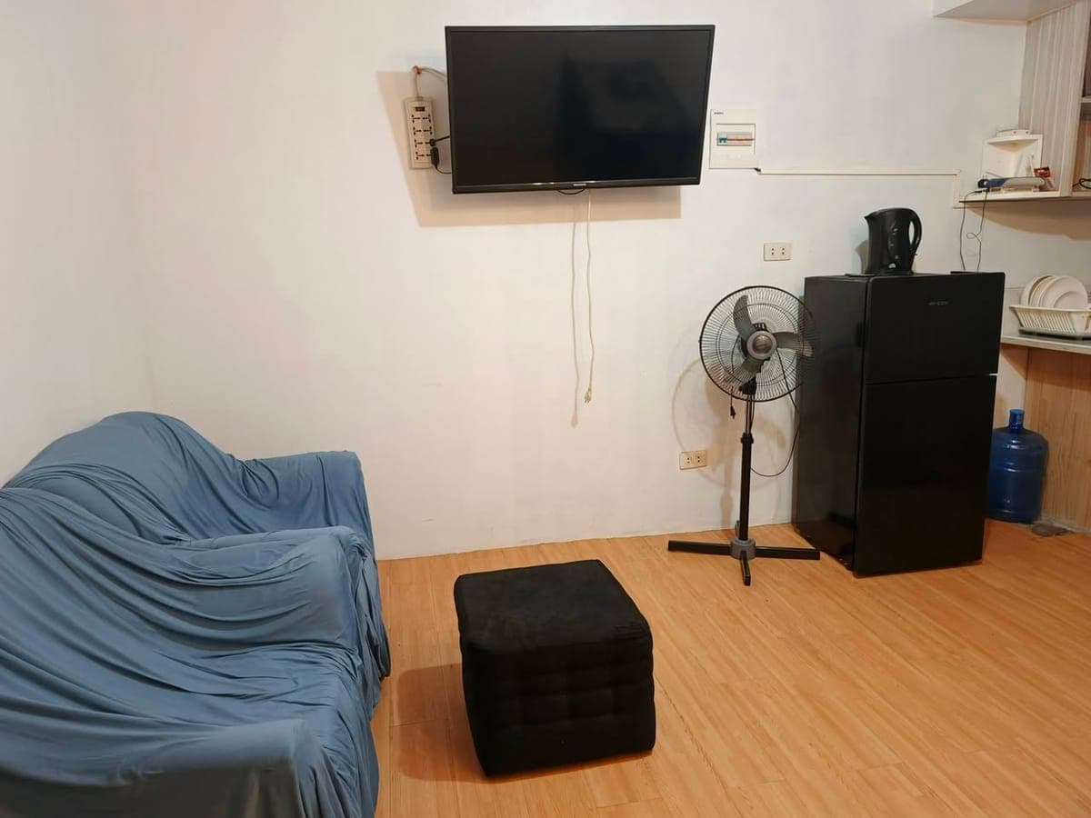 FOR RENT/LEASE - photo 4