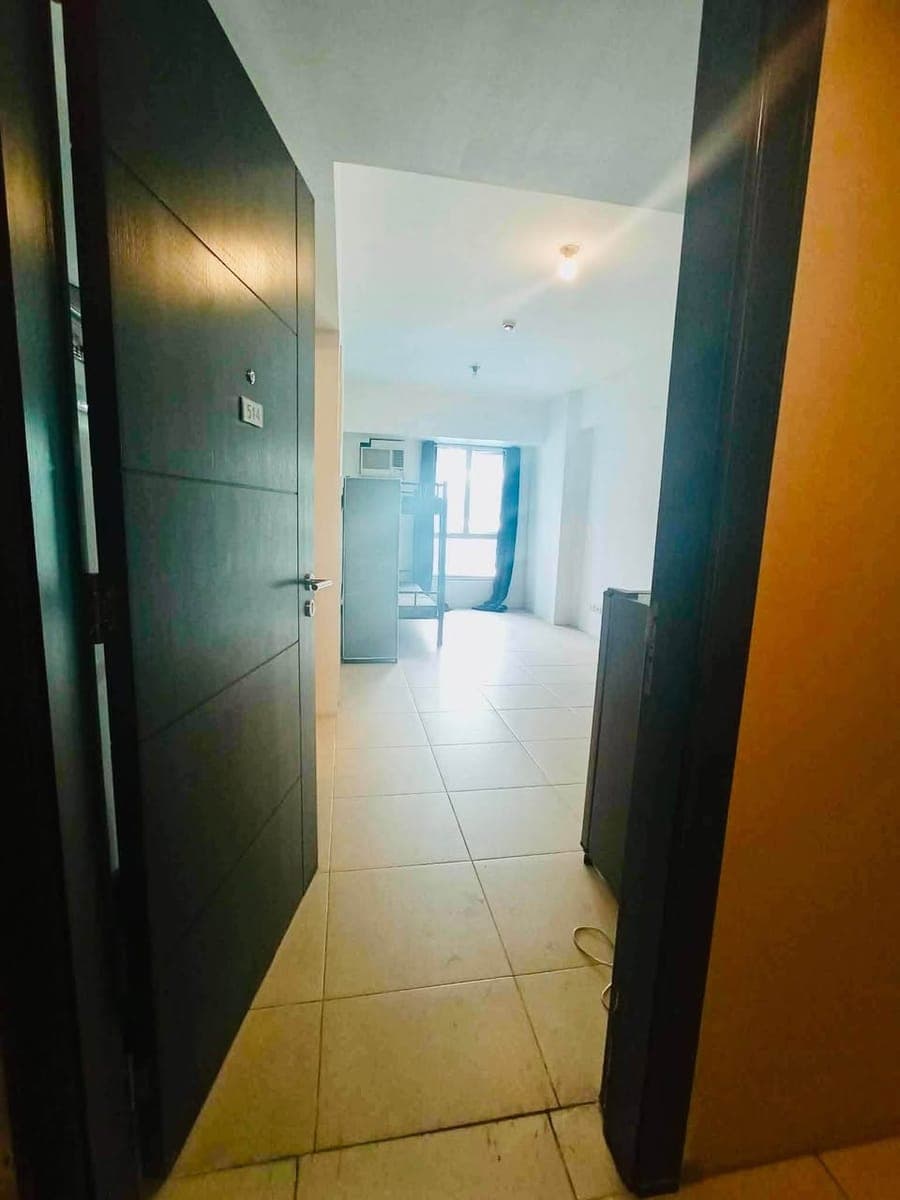 🚨 RUSH CONDO FOR RENT AND FOR SALE - photo 1