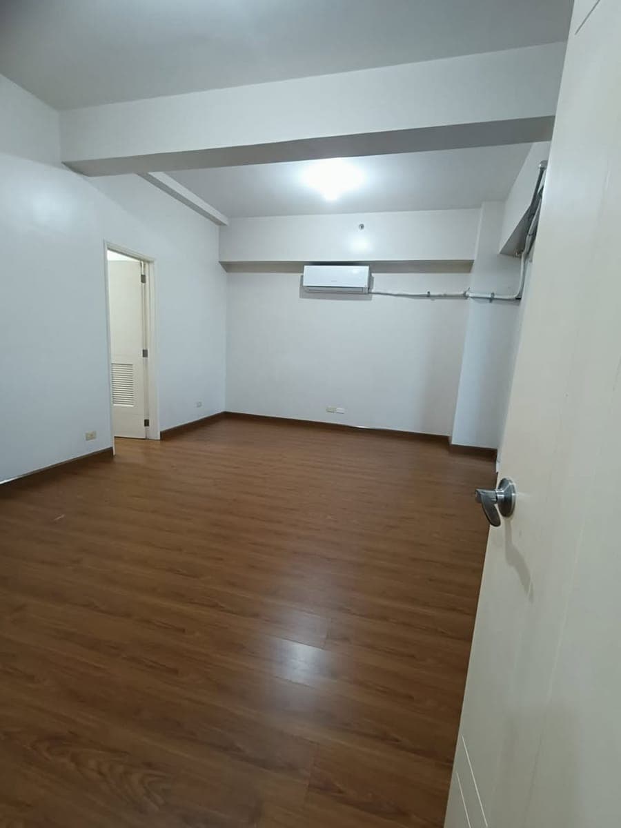 FOR RENT: - photo 5