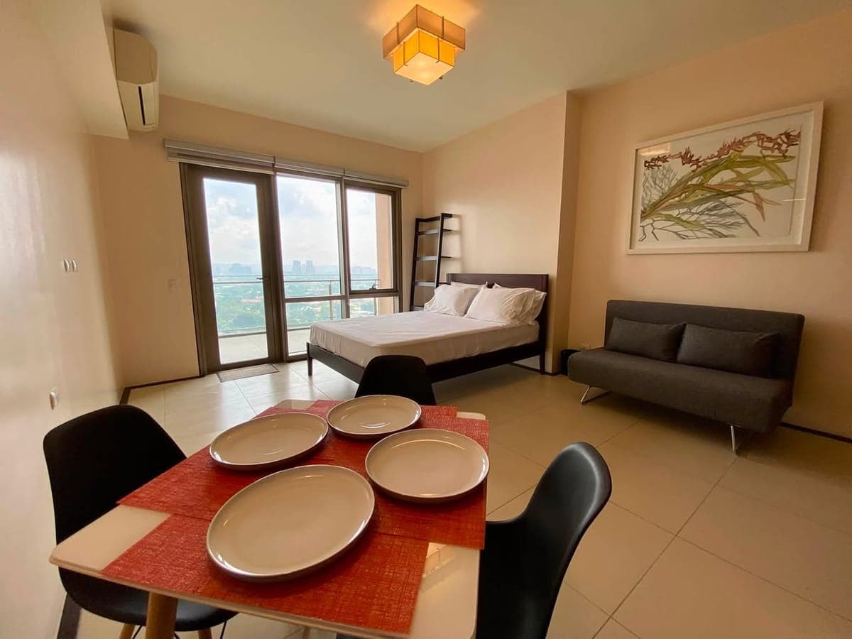 ‼️Furnished Luxury Studio for Lease‼️ - photo 2