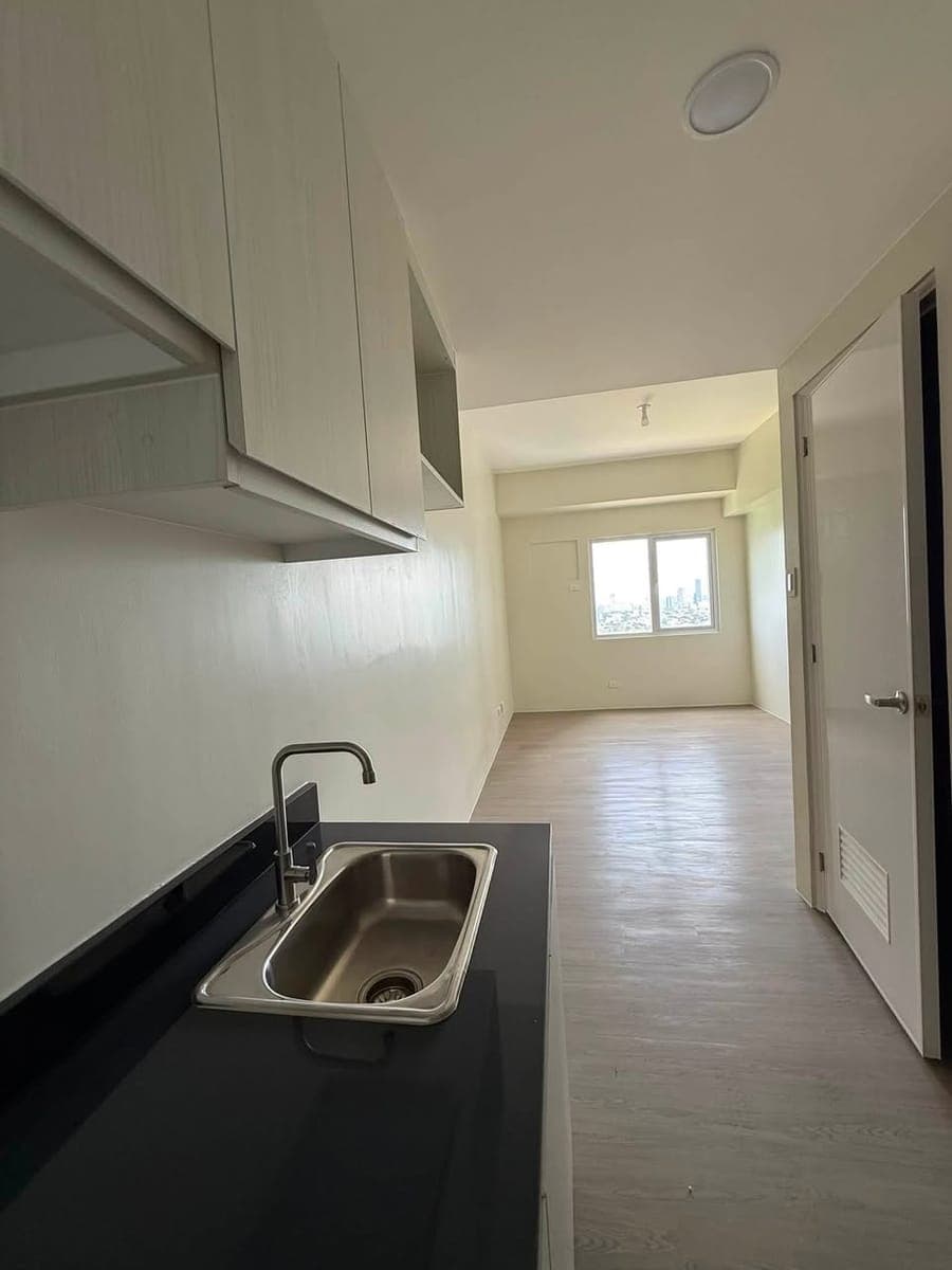 🏡 FOR RENT | 2 Bare Studio Units and Parking at Hawthorne Heights, Katipunan - photo 5