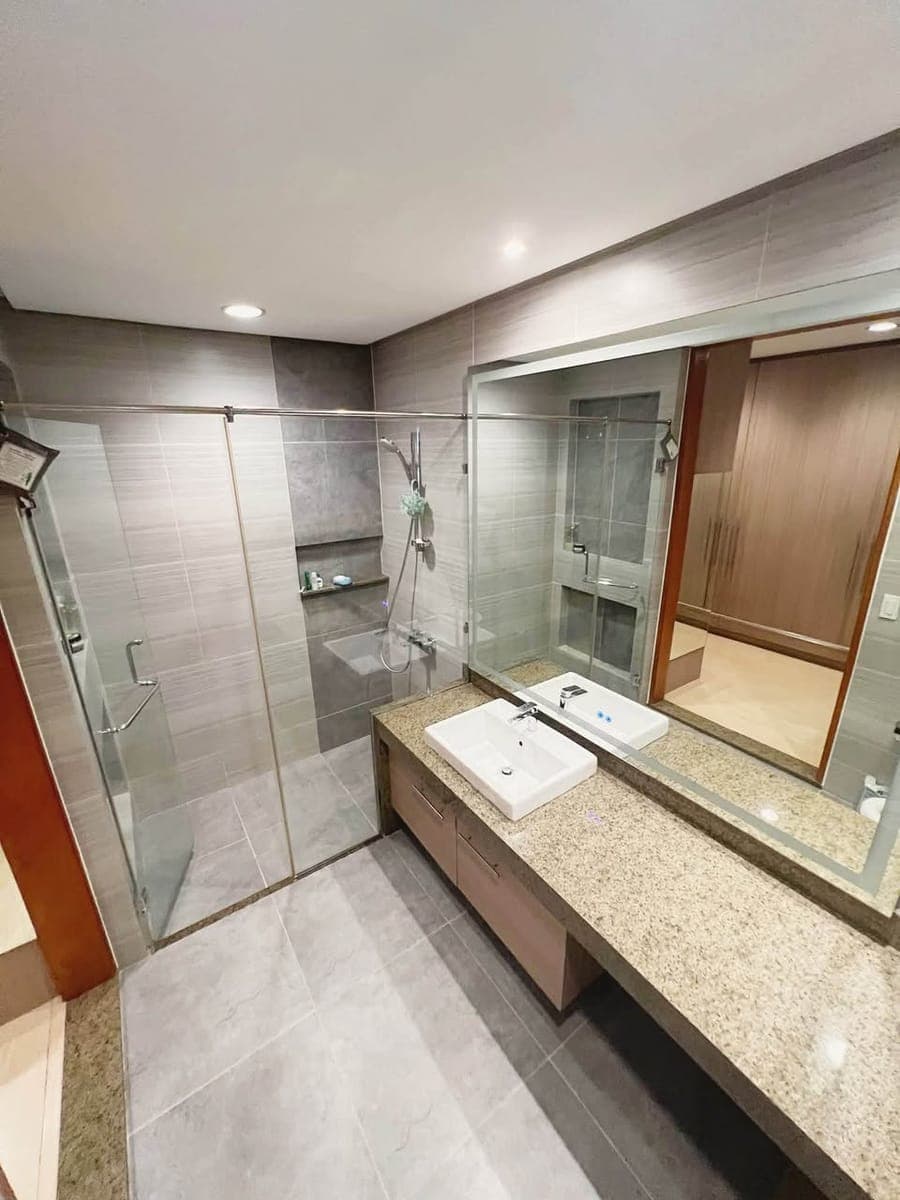 𝐅𝐎𝐑 𝐑𝐄𝐍𝐓: 3BR House and Lot with 3 parking at Glendale Heights, Quezon City - photo 4