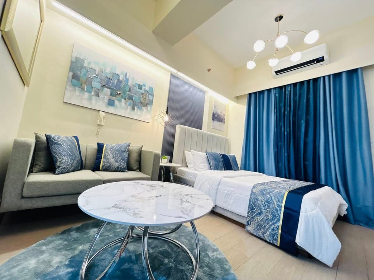 🏢 Studio Unit with Balcony for Rent – Grand Residences Cebu (North Tower A) - photo 1
