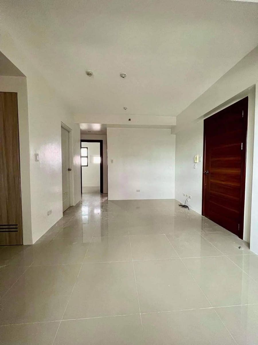 FOR RENT; - photo 2