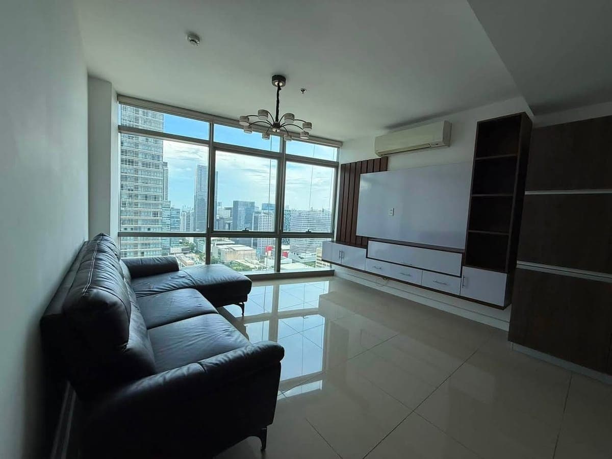 FOR LEASE - photo 1