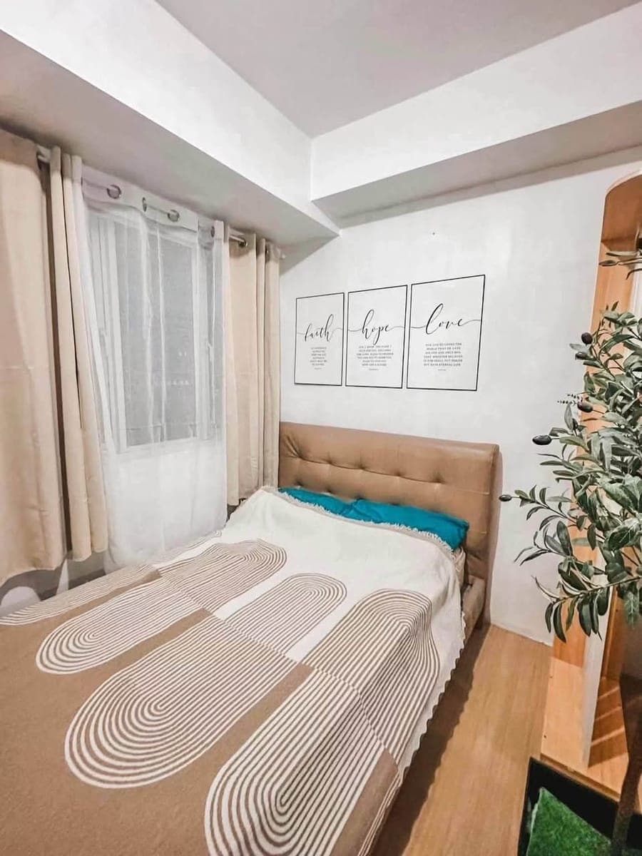 FOR RENT: ₱20,000/month. | Inclusive dues (negotiable) - photo 2