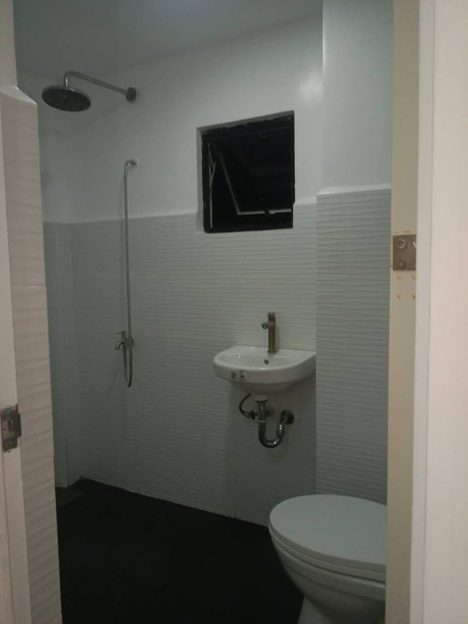 For Rent:1 Bedroom Unit - photo 2