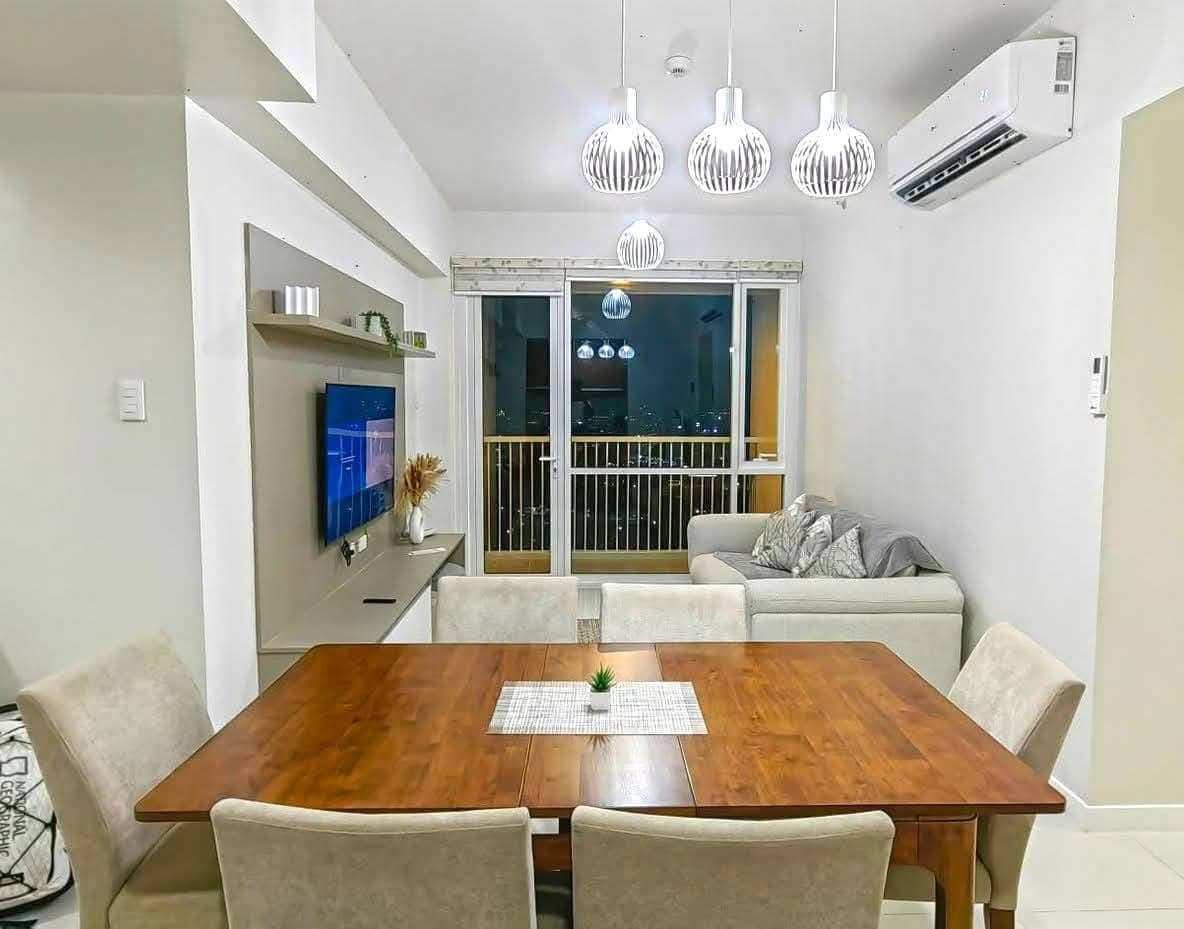 FOR RENT: SEMI- FURNISHED 3 Bedroom Condominium (Corner Unit) - photo 1