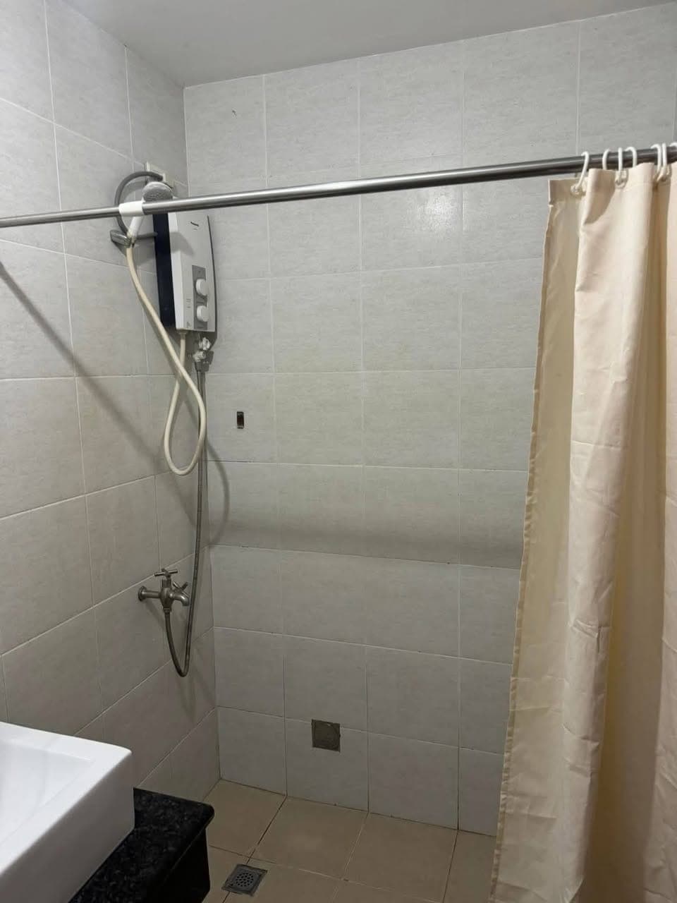 FOR RENT!! - photo 2