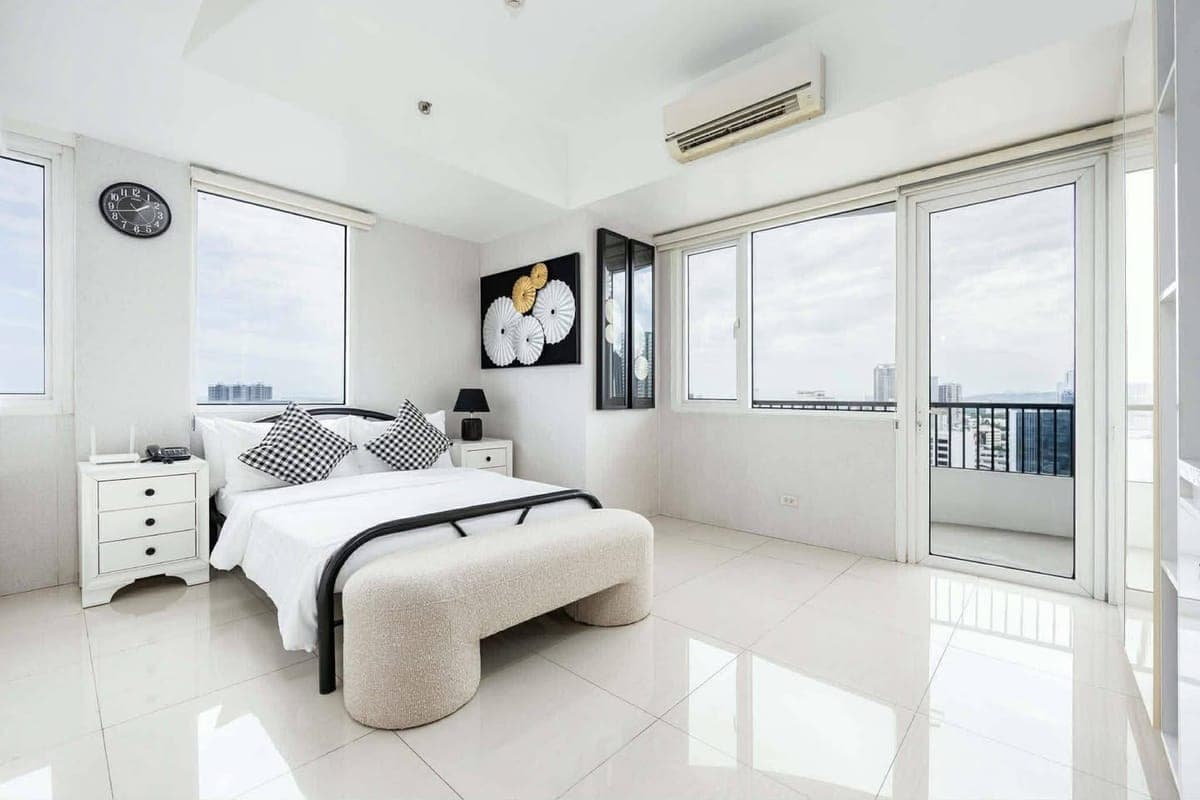 🏙️ FOR RENT | 1-Bedroom at Calyx Residences - photo 1