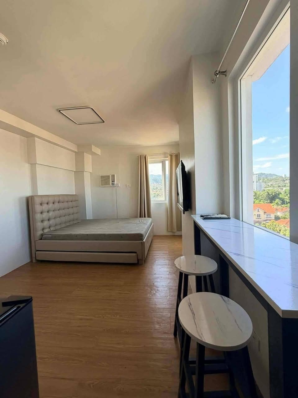 Condo Near Fuente, Cebu Doc, Chong hua, Sotto, Vcmc, Capitol - photo 1