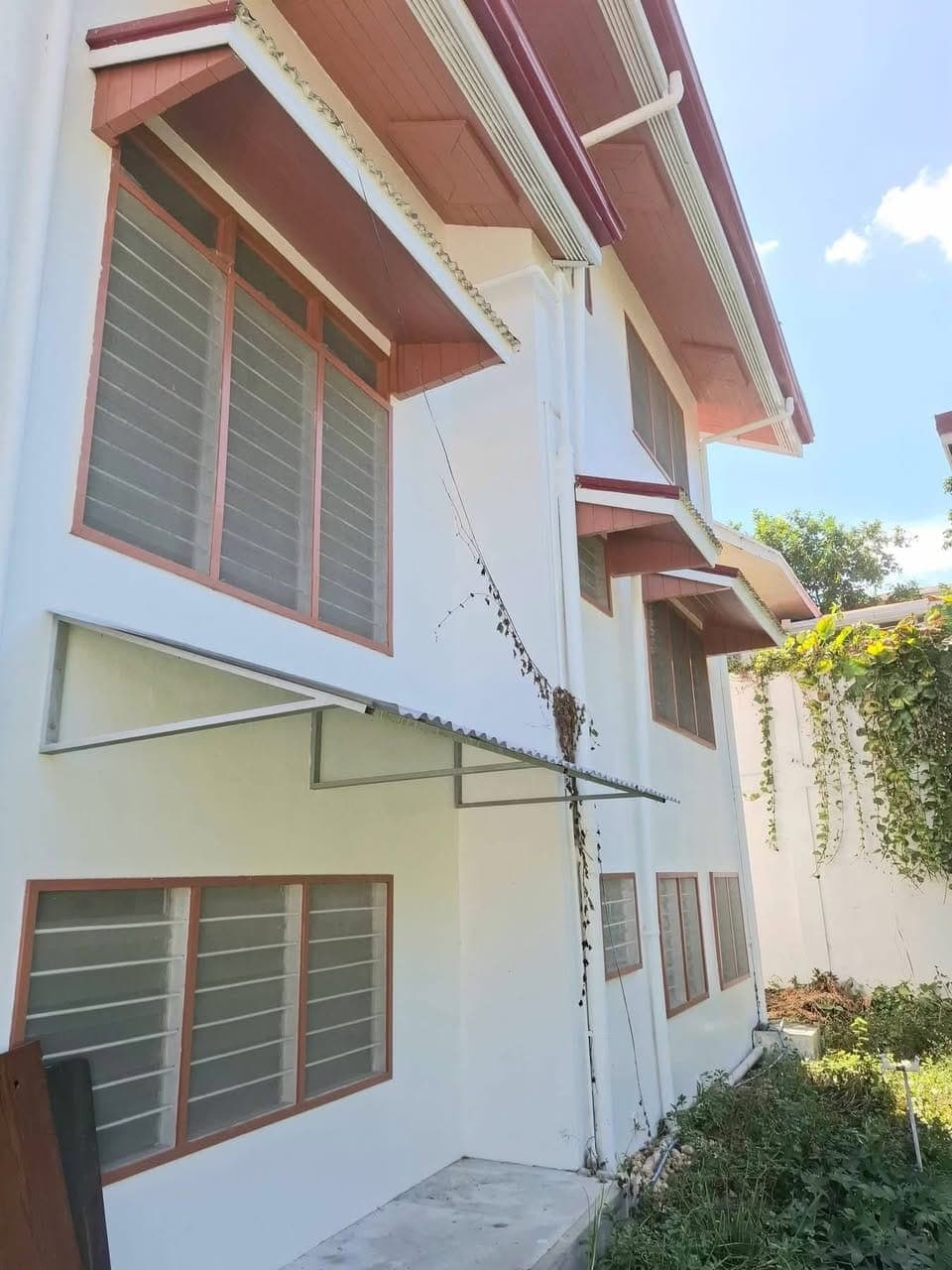 HOUSE FOR RENT  in Sunny Hills Subdivision, Talamban, Cebu City - photo 1