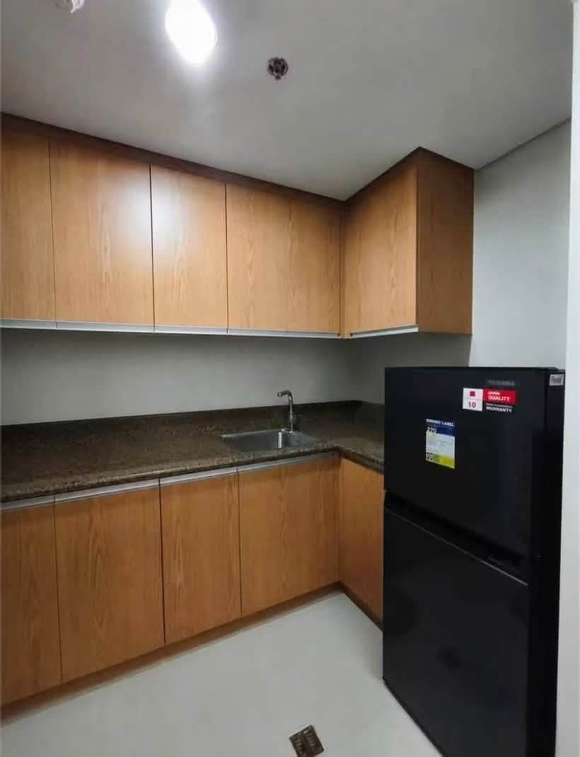 FOR LEASE: Fully furnished 2 Bedroom unit at Park Avenue, BGC - photo 4
