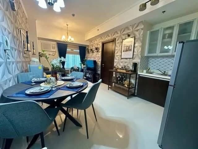 FOR SALE / LEASE– The Trion Towers, Tower 3 | BGC - photo 2
