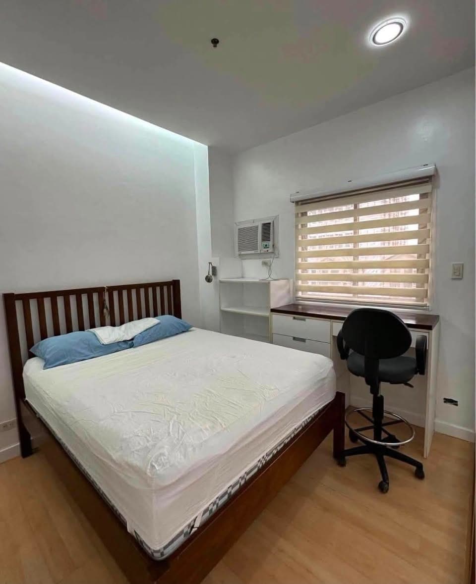 RUSH CONDO FOR RENT – DMCI ESCALADES AT 20TH, CUBAO - photo 2