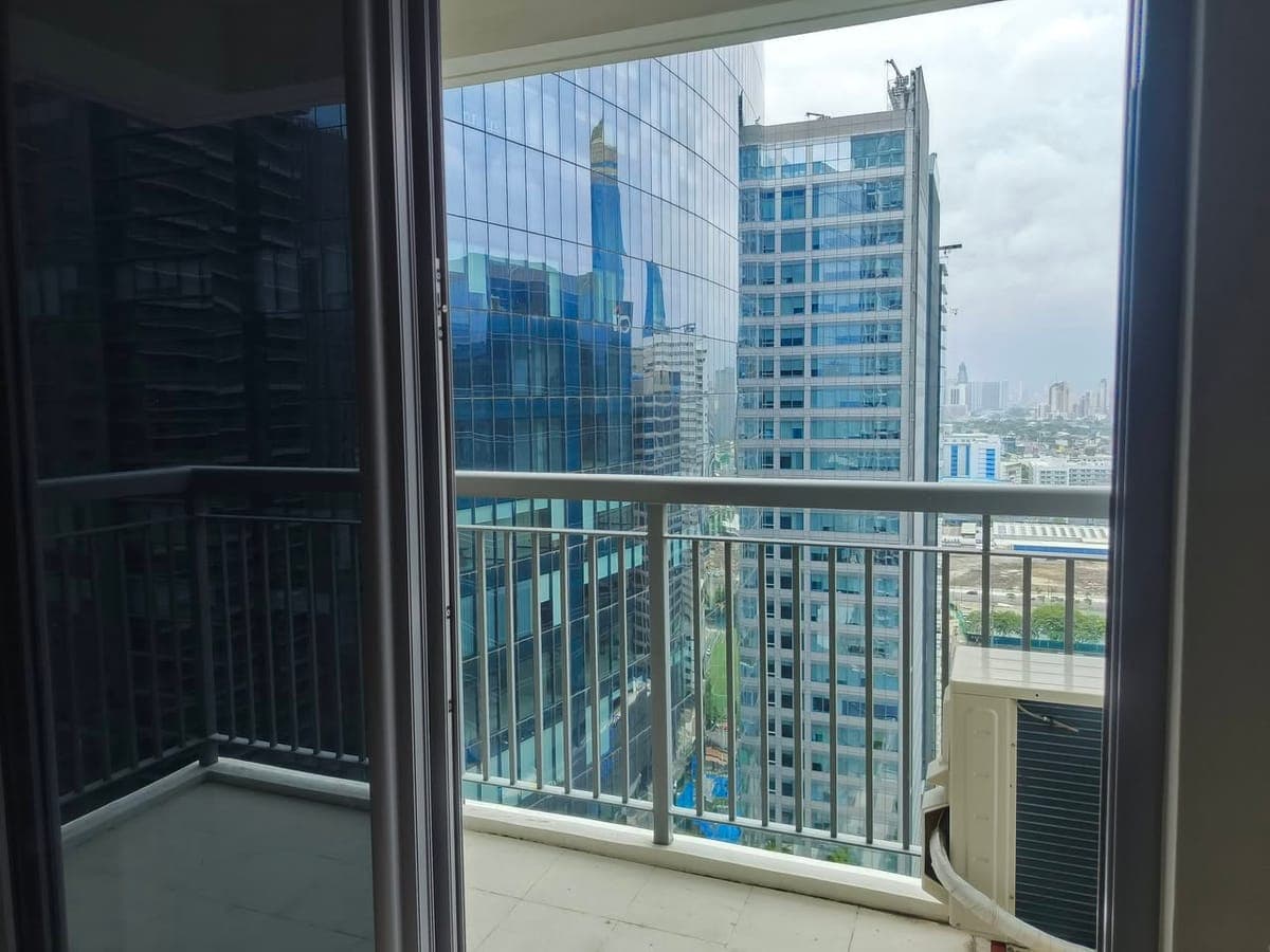 FOR LEASE | Premium 3BR Unit - Park Triangle Residences - photo 5