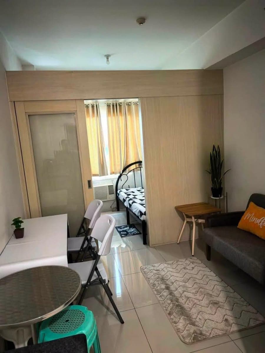 RUSH CONDO FOR RENT | SMDC BERKELEY RESIDENCES - photo 1