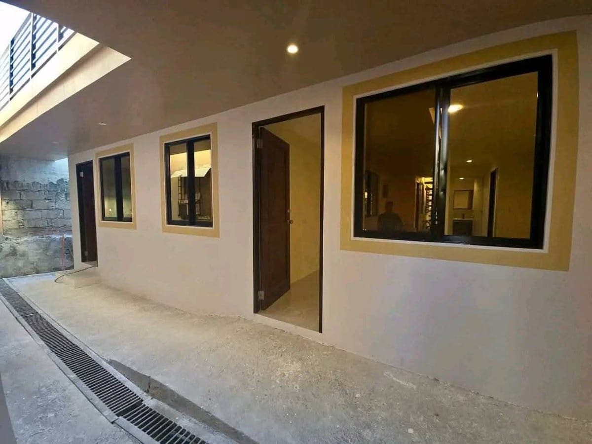 for rent 5units - photo 2