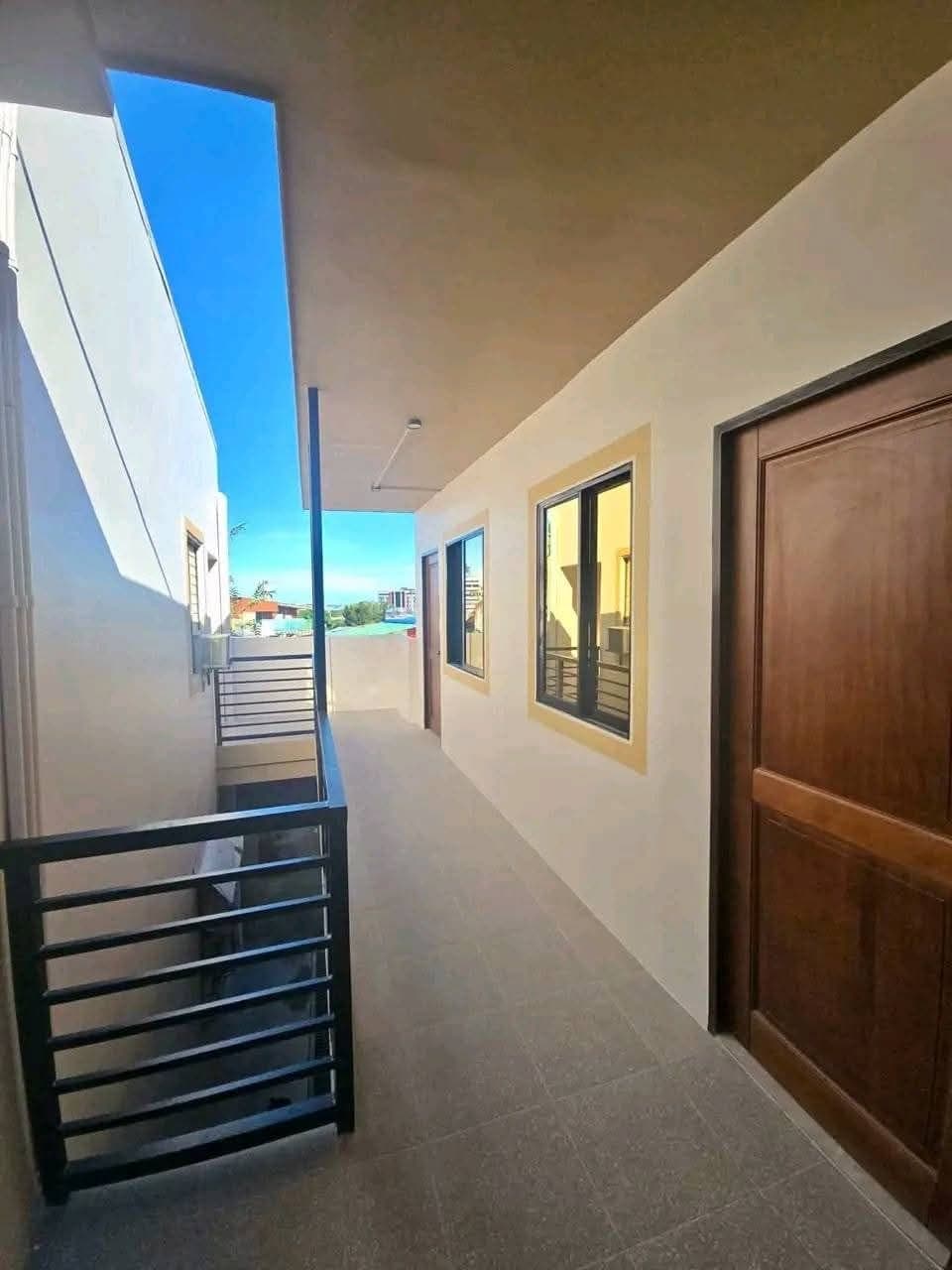 for rent 5units - photo 4