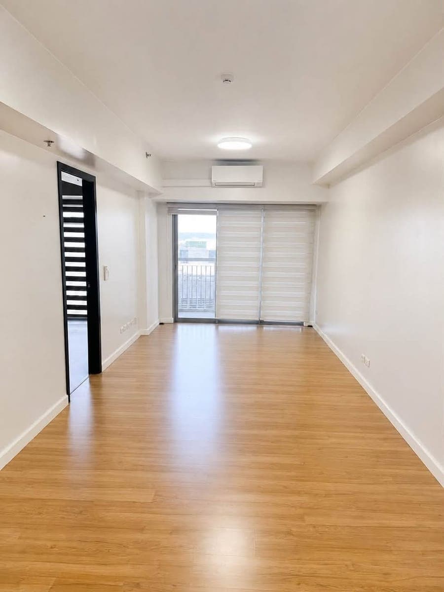 FOR RENT - photo 1
