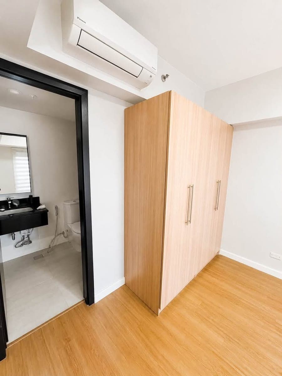 FOR RENT - photo 2