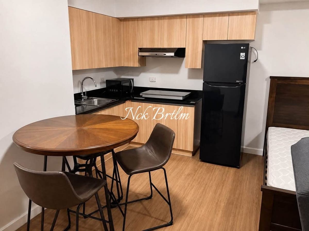 FOR RENT - photo 1
