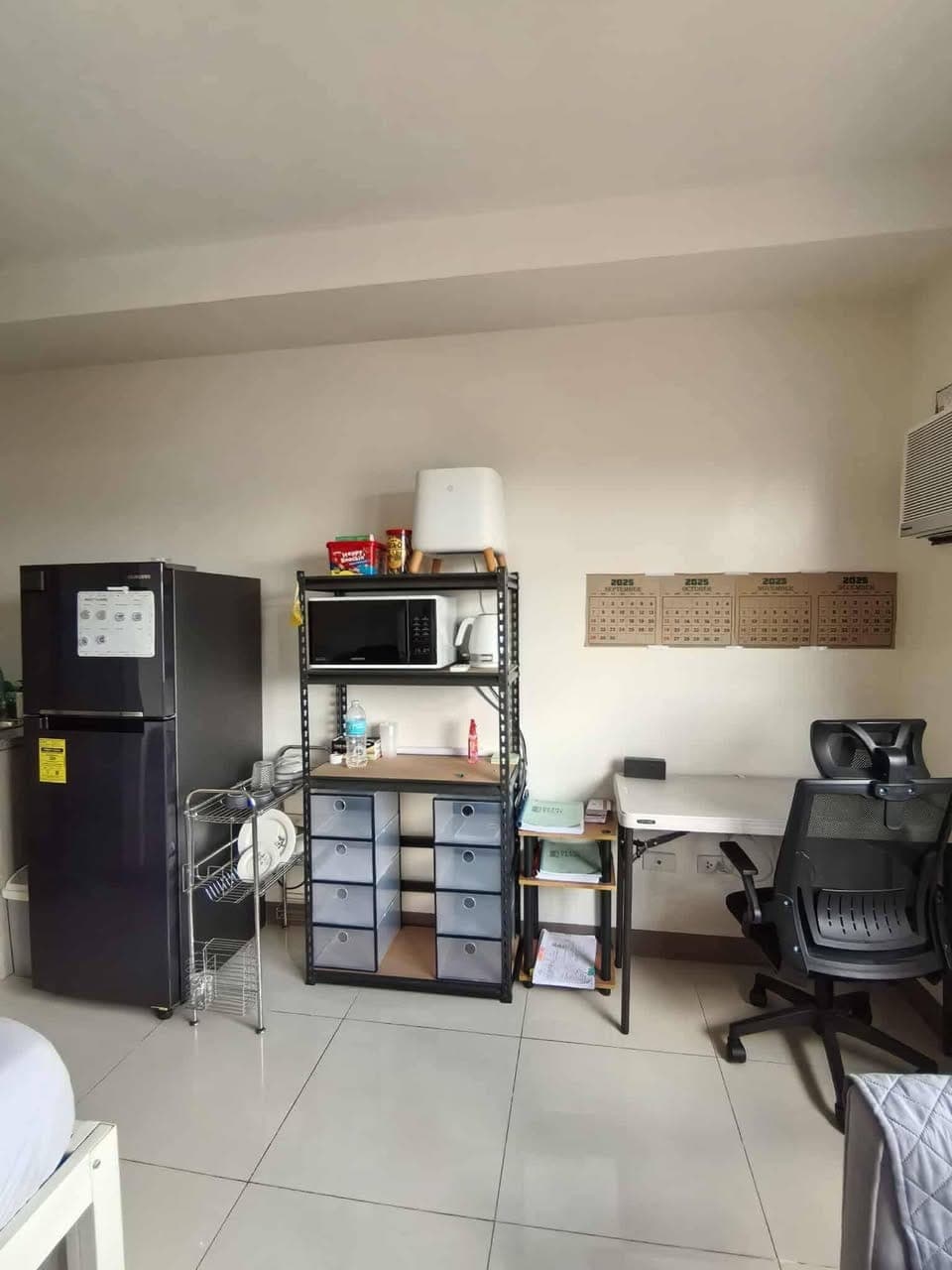Studio for rent - photo 2