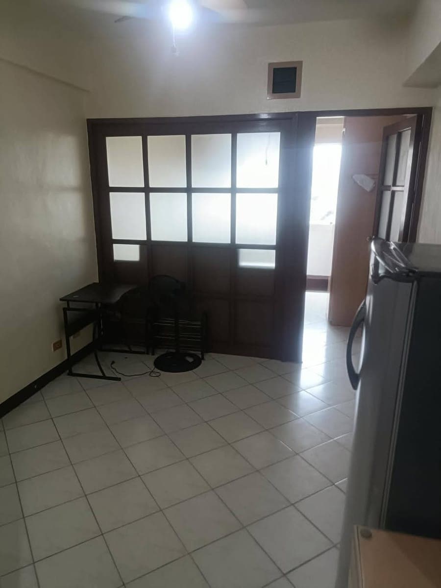 For Rent - photo 2