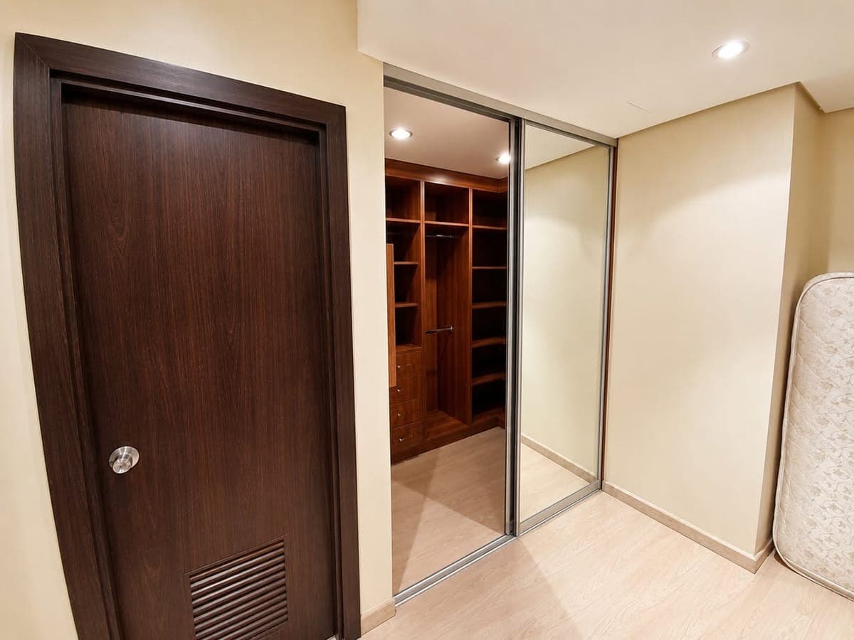The Fort Residences BGC condo for rent. - photo 4