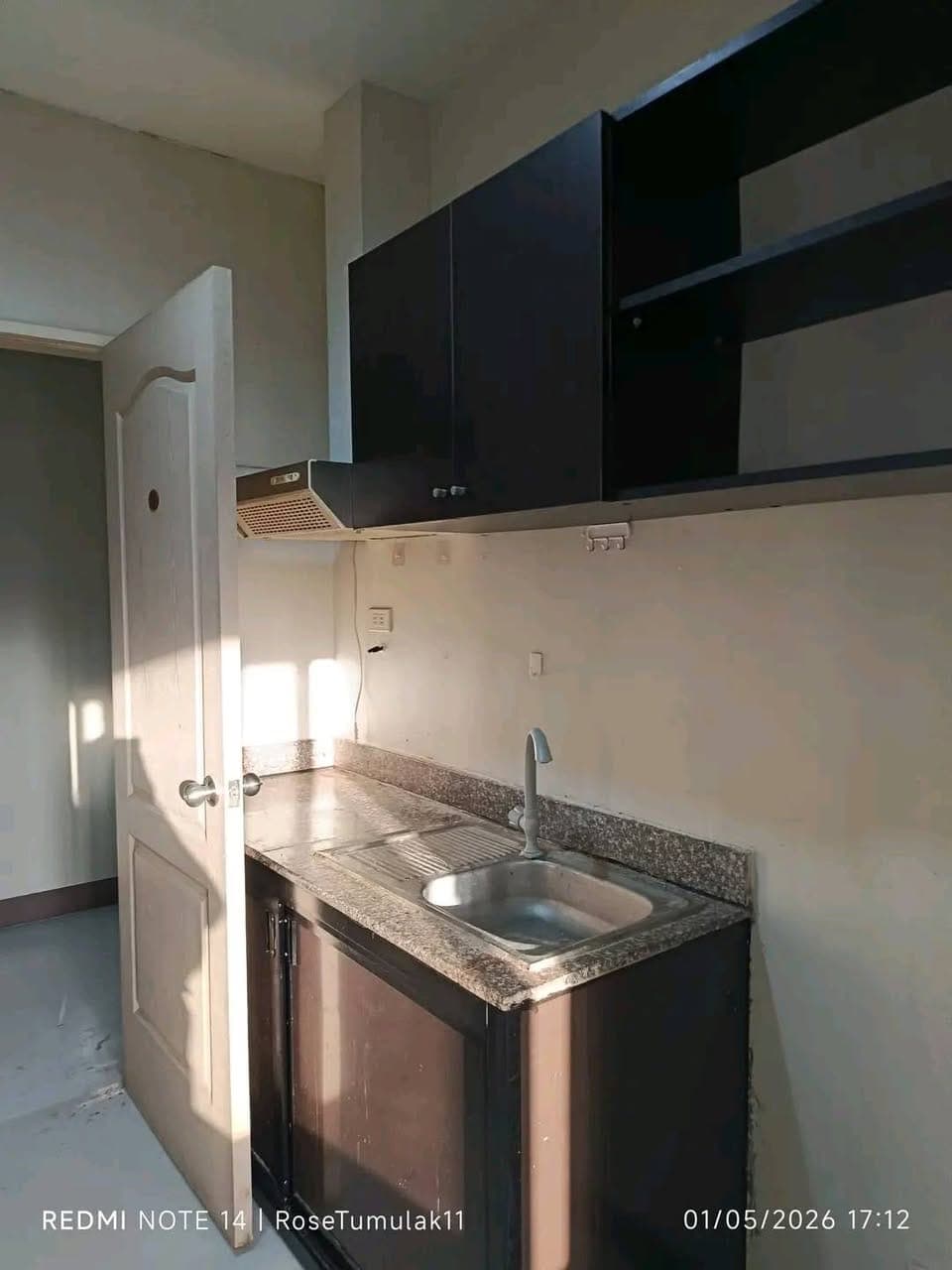 📣 FOR RENT SEMI FURNISHED 1 BEDROOM APARTMENT - photo 3