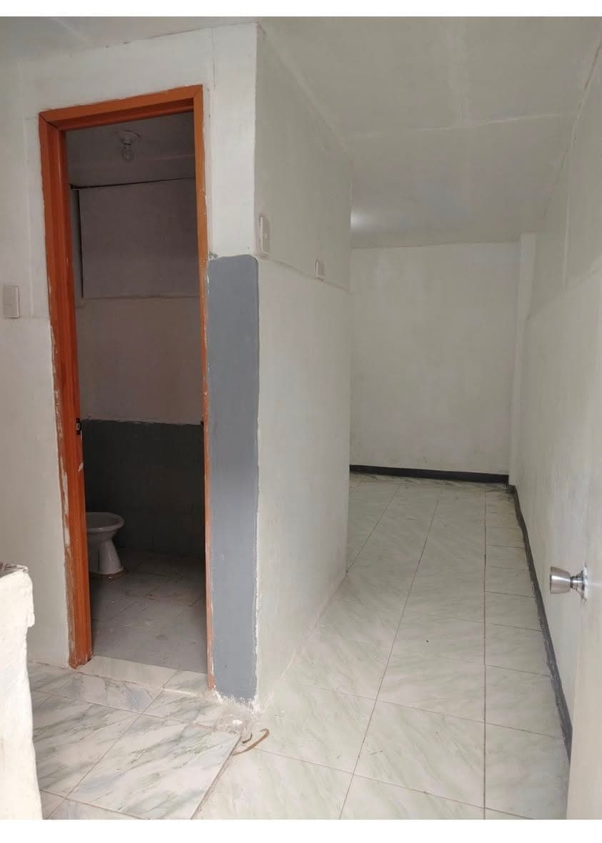 FOR RENT!! Studio Unit with own Sink and Toilet, onebedroom unit at PARDO - photo 1