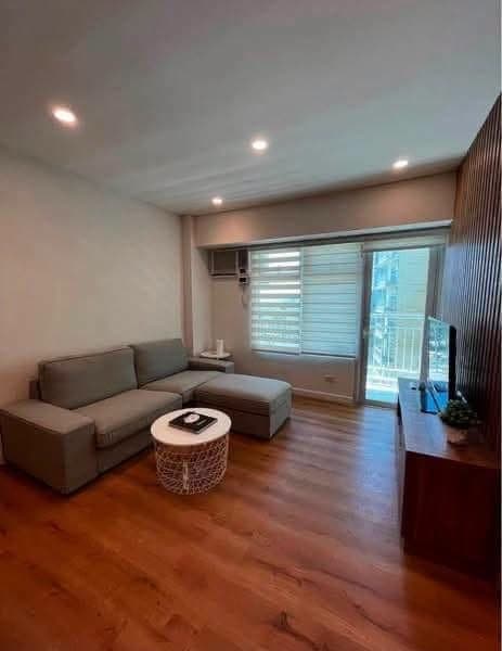 FOR LEASE: Fully furnished 1 Bedroom unit at Callery, Two Serendra, BGC - photo 2