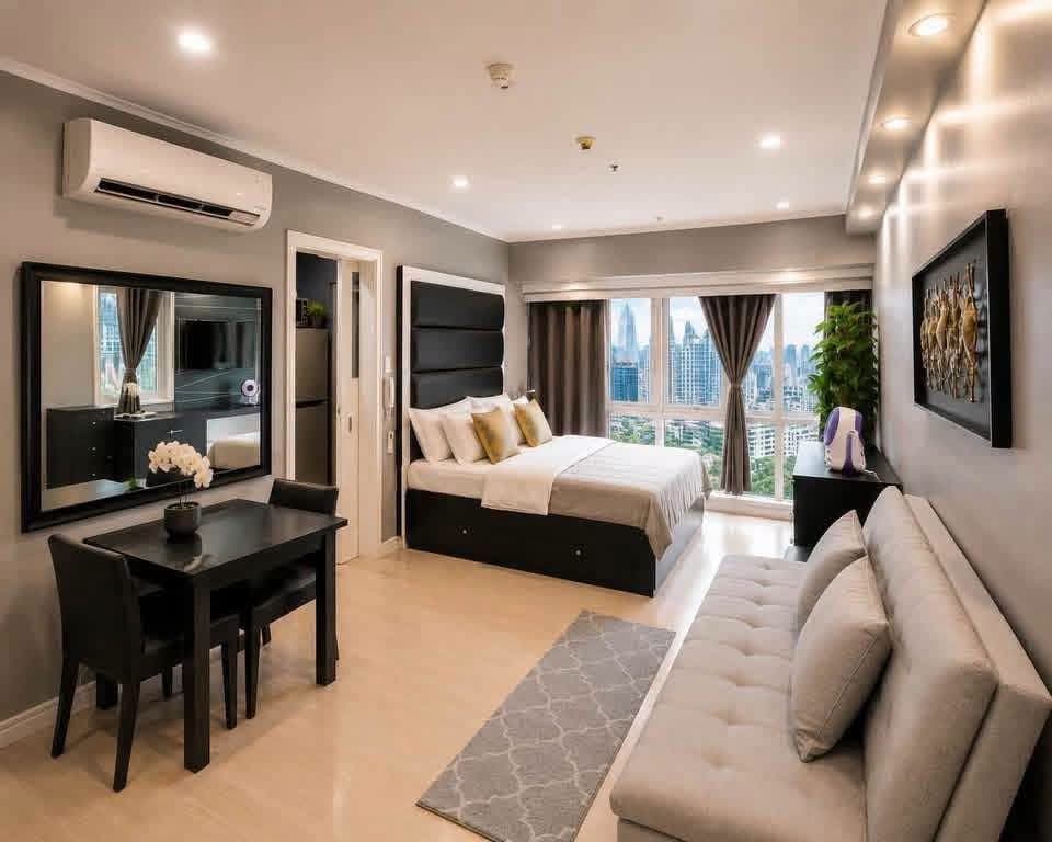 FOR LEASE: Fully furnished Studio unit at SOMA, BGC - photo 1