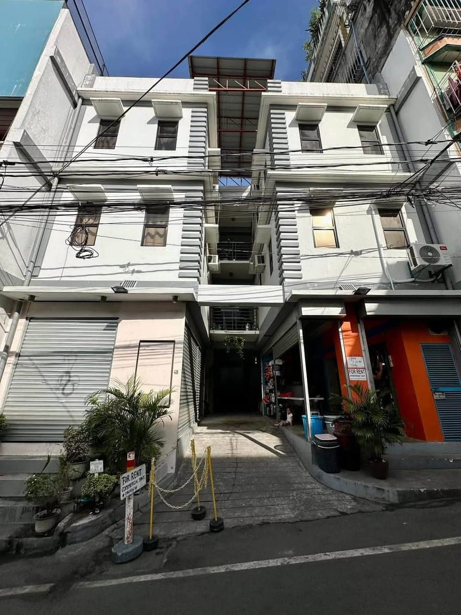 Unit for rent 2nd floor furnished (14,000 monthly) - photo 1