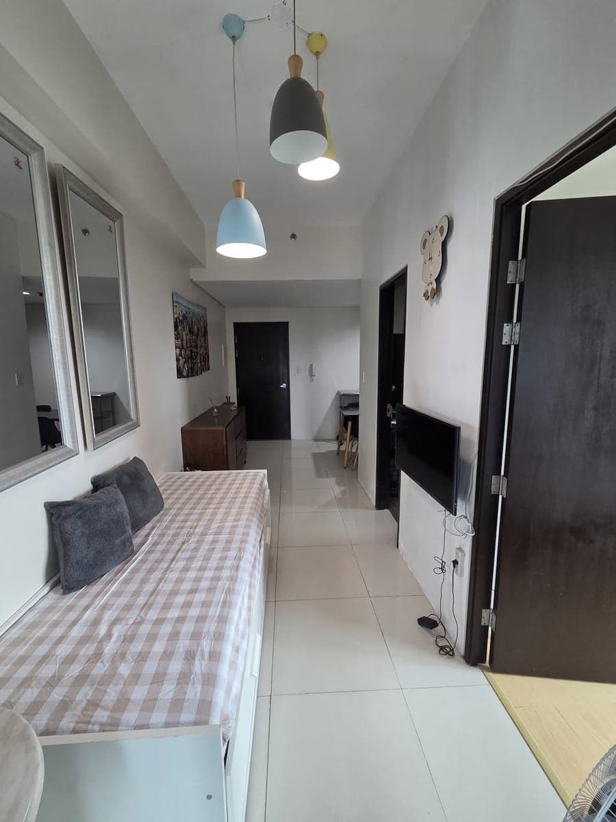 Park West, BGC | 1-Bedroom for Rent - photo 3