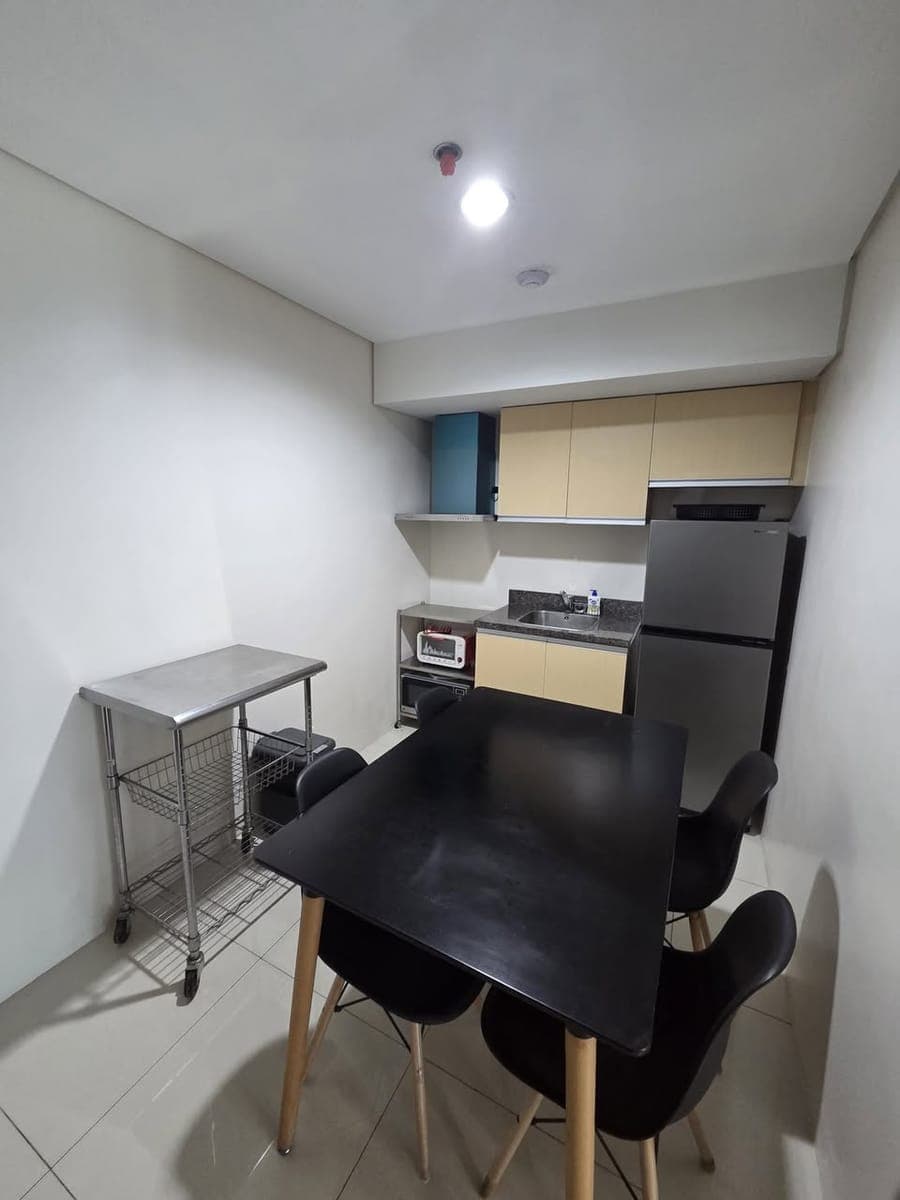 Park West, BGC | 1-Bedroom for Rent - photo 4