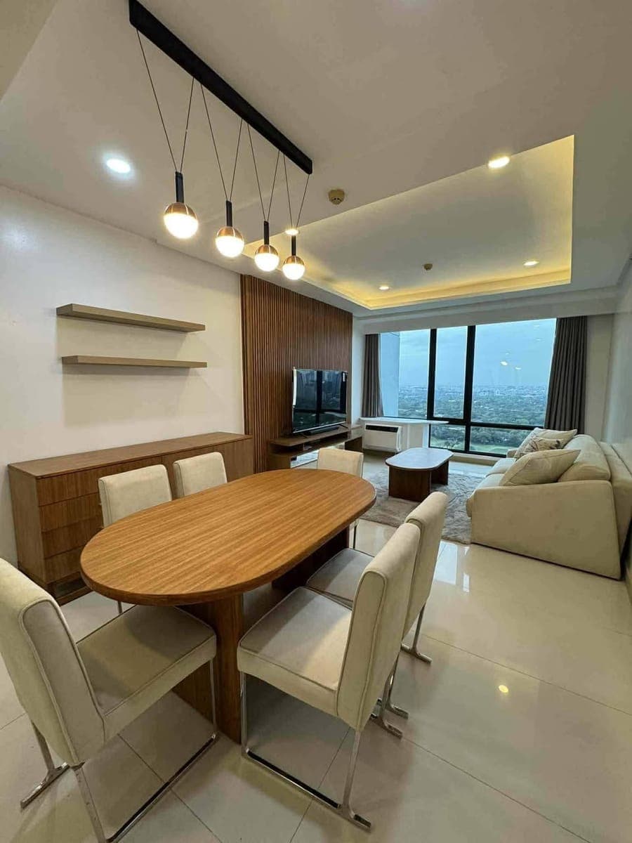 FOR LEASE: - photo 3
