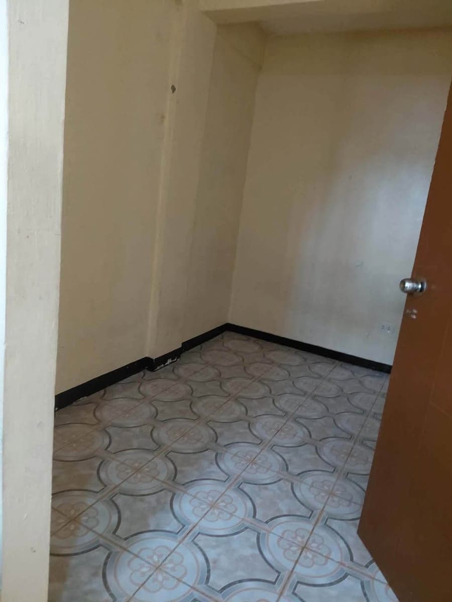 LOCATION: NAPINDAN TAGUIG NEAR C6 ROAD - photo 2