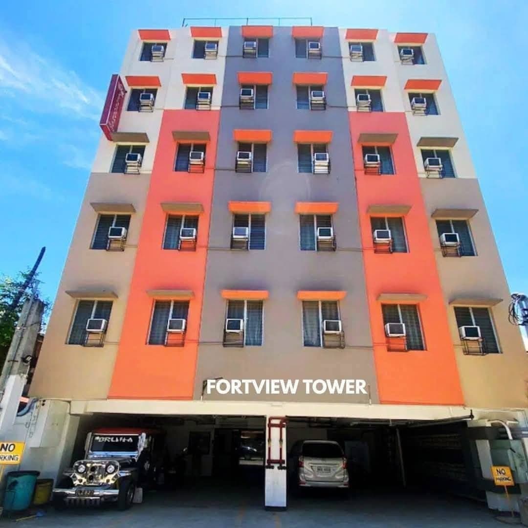 MAKATI CONDO APARTMENT - photo 1